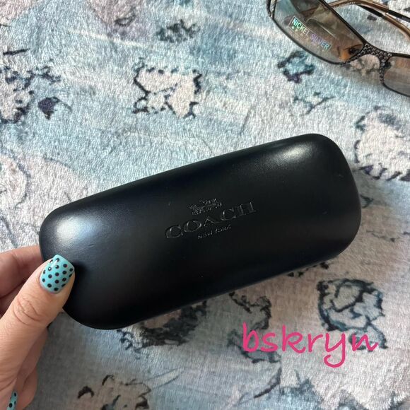 Coach Women\'s Black Sunglasses main image 4